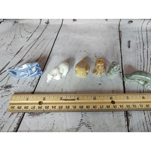 Lot of 6 Wade England Red Rose Tea Figurines Wolf Polar Bear Hawks Fish Manatee - Picture 5 of 5